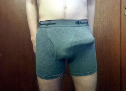 It&rsquo;s impossible to hide this bulge (imgur.com)by llamallama555 to /r/MassiveCock