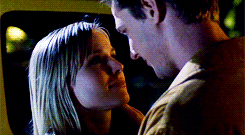 Logan♥Veronica (VM) #1 Parce que... 'I thought our story was epic, you know, you and me' Tumblr_mfzjxoeawP1qf924co5_250