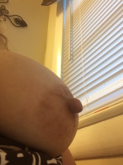 big09g:  Love licking these nipples!