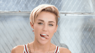 Miley Cyrus Tumblr_n3olfj5RXv1twqo1qo1_400