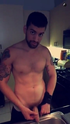 male-celebs-naked:  Joey Salads once again blesses us 🍆Submit HERE  ←More Celebs HERE  ←