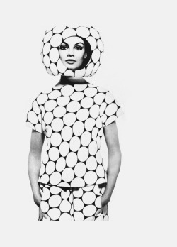 Op and Pop Fashion - Jean Shrimpton - Harper’s Bazaar 1965 by Richard Avedon