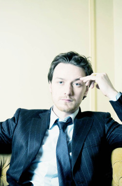naimadahmergraphics:  The Empire&rsquo;s 100 Sexiest Movie Stars - ALL MEN 16 James McAvoy  ok but he&rsquo;s my number 1