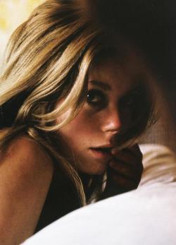 jcblogmw:Jerry Schatzberg ~ Catherine Deneuve in New York, 1965   she&rsquo;s still incredible, but look how cute here&hellip;
