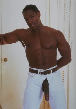 real-deal-inches:  Jadson Pirocao is a black hunk with a huge cock ! Damn, I’d like to sit on his lap for a special treat ! ^^  