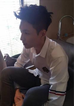 chiuyixing:  160818  ifeng Live Chat   