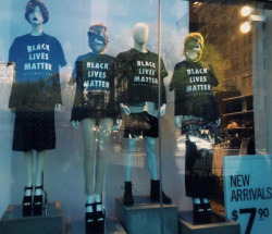 seeinggsounds:  superselected:  Activist Group Stocks Forever 21 Store in New York City With ‘Black Lives Matter’ Shirts As Part of the ‘Never 21′ Project.  Yasssssssssss