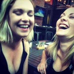 eliza–taylor:  elizajaneface: So good seeing you lady!! @gibson_kriss #boobtwin 