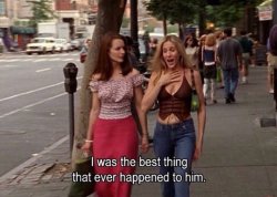 genterie:  Kristin Davis and Sarah Jessica Parker in Sex and the City (1998-2004)