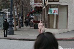streakers:  Nudeinsf:  Iona Naked on the sidewalk