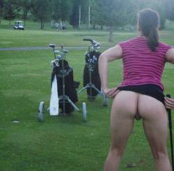 sportsladies: Look for some hot milf ass out on the course at the Masters this weekend, or any other time you are golfing I hate golf, but something like this might just get me out on the course.