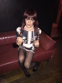 leicester-sissy:  Me - more Leeds pics!  Wow!