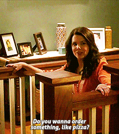 dear-travis:  sheisextrovert:  me  Lauren Graham is probably this kind of parent in her personal life.