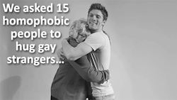 huffingtonpost:  &lsquo;First Gay Hug (A Homophobic Experiment)&rsquo; parodies ‘First Kiss’ viral video.  I love this!