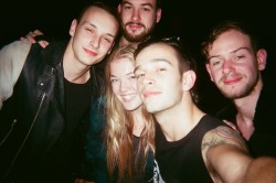 fleoral:  dumbfairies:  chamoemile:  amarahomeinc:  I keep a disposable camera with me for important life events, and at a concert for The 1975 I asked Matt Healy to take a selfie with me AND THE WHOLE BAND DID AND AHHH ITS GORGEOUS  shieettt  U LOOK