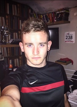 straight-n-tricked:  Jack 18 straight lad from Chester with a cheeky face and lush dick 👌🏼