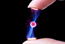 upcominghorizon:  New Plasma Device Considered The ‘Holy Grail’ Of Energy Generation And Storage  Scientists at the University of Missouri have devised a new way to create and control plasma that could transform American energy generation and storage.