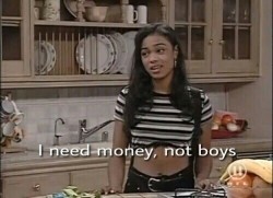 Necesito chicos que me dan dinero 😒