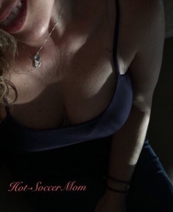 hot-soccermom:  curiouswinekitten2:  My cleavage for you Kitten 💋  www.hot-soccermom.tumblr.com  🔥🔥🔥   Are you following this amazing lady?  You better be!  Thank you my sexy friend!  My shadow pic from last night while I was all alone on