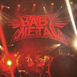 rosamour:  #BABYMETAL LIVE in #Mexico