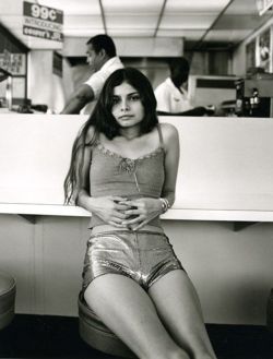 coolkidsofhistory:  Hope Sandoval, 1990s