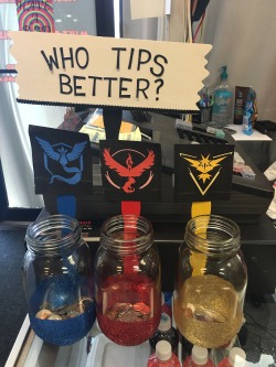 skullopendra:  ultralaser:  dudeashley:  dudeashley:  i made new tip jars at my job, team mystic is in the lead so far.  http://d.pr/i/qnta  UPDATE   TEAM VALOR  wait did someone on team mystic put their whole damn debit card in there 