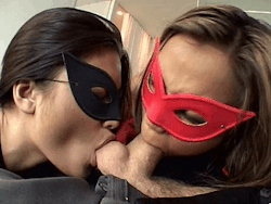 blowjobporngif:  Mask sex  Masquerade sex