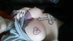 babyydoll666:  I wasn’t going to post his, but my boobs look good 