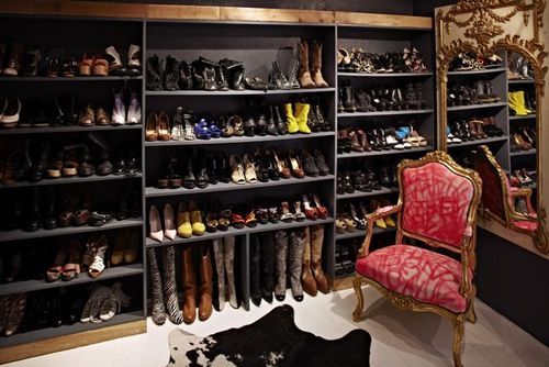 Amazing shoe rack