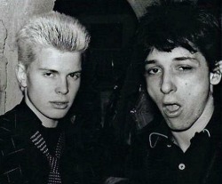 themessmusic:Billy Idol with Johnny Thunders. Nice!