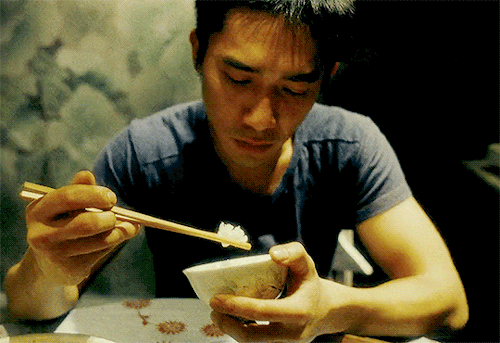 hajungwoos:  I always thought I was different from Po-Wing. Turns out lonely people are all the same. Tony Leung as Lai Yiu-Fai in Happy Together (1997) dir. Wong Kar-Wai 