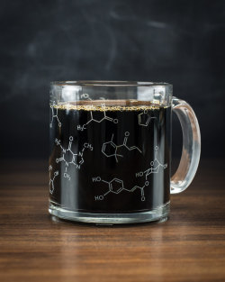 stuffguyswant:Quirky Science Inspired Glassware by Geoff and Kristen Zephyrus Portland-based couple Kristen and Geoff Zephyrus create quirky science inspired glassware as a full-time job. A trained graphic designer and glass expert from MassArt, Geoff