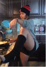 cllassiic:  thisiselliz:  kidxforever:  famousbutunknown:  Yo! my wifey better twerk while scrambling my eggs lol (NOTE- remember Katie from My Wife &amp; Kids? well this is her grown up! Parker McKenna Posey)  im going to reblog this as many times as