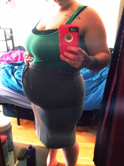pregnantpiggy:Honey does this skirt make me look fat?