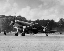 usaac-official:  An F4U-1 of VMF-214 on Guadalcanal, 13 February 1943  Oo favorite WW2 aircraft from my favorite WW2 fighter squadron! The black sheep! Just sitting there majestic af on fighter one Henderson Field 👌🏼👌🏼 