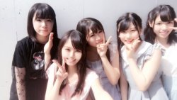 hkt48g: Takeda Tomoka, Oda Ayaka (HKT48 Kenkyuusei) and Mizuta Shiori, Ishikawa Saki, Iwata Hina.