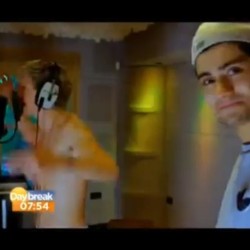 My favorite part in the itv daybreak #1d3d video trailer. Too bad it&rsquo;s blurry :/ #niallhoran #nialler #irish #snowflake #baby #lover #onedirection #1d #movie #excited #tmh #tmhtour #2013 #boys #harrystyles #haz #liampayne #daddydirection #lili #cute
