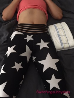 switchingsubbysluts:  Baby girl picked me up from the airport, and this is the result of the first 10 minutes being home.  I stripped off her tight leggings, started dragging down her black thong when I discovered my baby was trying to impress me with