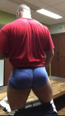 beefybutts:  Be careful, don’t get too close or that butt might eat you.