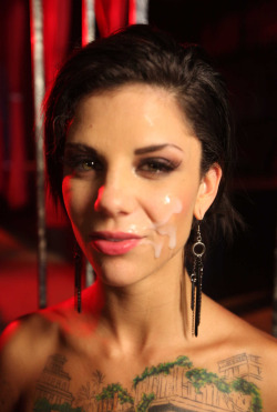 therescumonherface:  Bonnie Rotten as requested by anonymous. there’s cum on her face