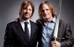 Just two hunks hangin’ out (Sean Bean and Viggo Mortensen)