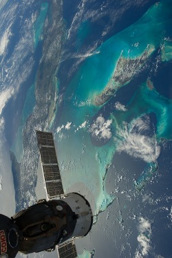 h4ilstorm:  Cuba and the Bahamas (NASA, International Space Station, 12/23/13) (by NASA’s Marshall Space Flight Center)