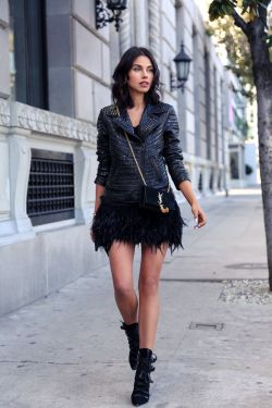 delrussos:  fashion-clue:  www.fashionclue.net | Fashion Tumblr, Street Wear &amp; Outfits  runway//street style