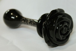 dollbabyxoxo:  kittensplaypenshop:  Adding a very pretty glass rose plug. It’s all one solid piece of hand blown glass. :)  
