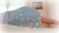 kawaikunai:  More pictures of me in my beloved space print diaper. Am I the only baby who loves taking pictures of herself in cute diapers?  If you know any cute (emphasis  on cute. I am not a fan of pictures of old hairy guys. Not that they  are any