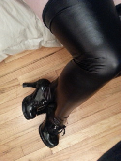 missfreudianslit:  My new gift…. Wetlook thigh highs! Now I just need some garters…   Peekaboo thighs ^__^