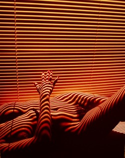 wandrlust:  Andree in New York, 1987 — Lucien Clergue 