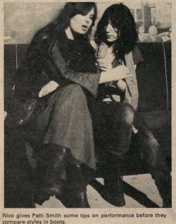 zombiesenelghetto: Nico and Patti Smith, Rock Scene, June 1977 