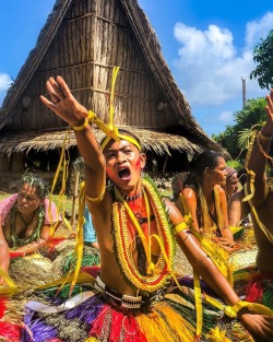 Yap women, by Robert Michael Poole   Leilah Laatam Mayang performs at the centre of dozens of women and girls during the annual #Yap Festival in #Micronesia, an event that ensures the traditions, mythology, music and dance of this tiny Pacific island