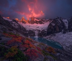 coiour-my-world:   Ted Gore Photography - Timeline | Facebook ~ Monte Fitz Roy, Patagonia https://www.facebook.com/tedgorephotography/ 